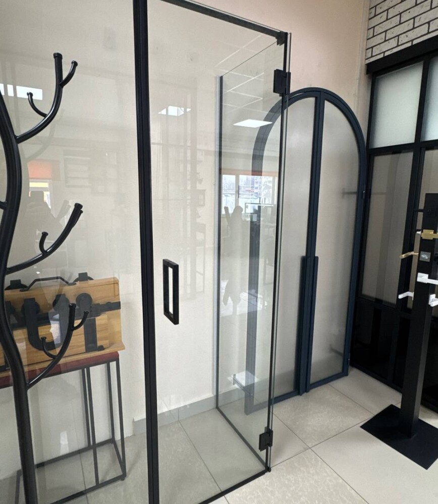 photo5462997817409342670y